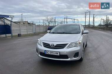 Седан Toyota Corolla 2012 в 