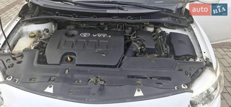 Седан Toyota Corolla 2008 в Ізмаїлі
