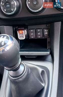 Седан Toyota Corolla 2013 в 