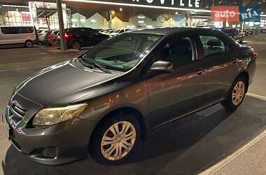 Седан Toyota Corolla 2008 в Києві