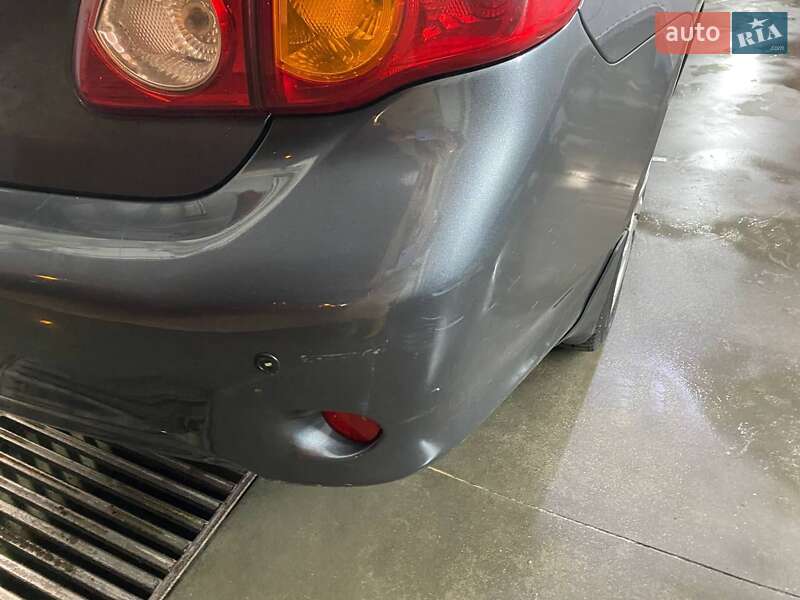 Седан Toyota Corolla 2008 в Киеве