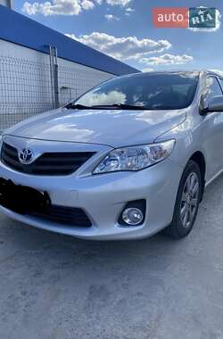 Седан Toyota Corolla 2013 в Броварах