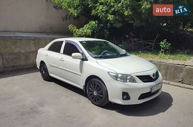 Седан Toyota Corolla 2012 в 