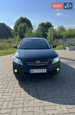 Седан Toyota Corolla 2008 в Стрые