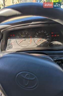 Седан Toyota Corolla 1991 в 