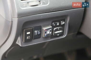 Седан Toyota Corolla 2013 в 