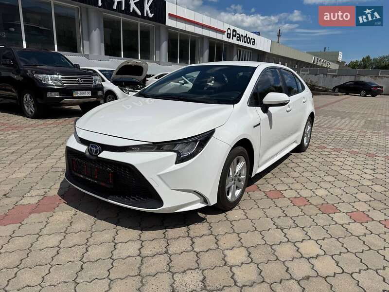 Седан Toyota Corolla 2021 в 