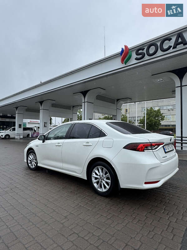 Седан Toyota Corolla 2019 в Києві