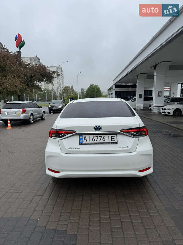 Седан Toyota Corolla 2019 в Києві