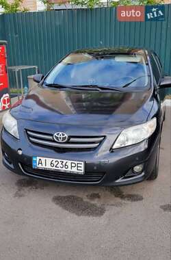 Седан Toyota Corolla 2008 в Киеве