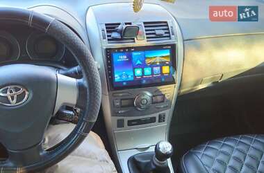 Седан Toyota Corolla 2008 в 