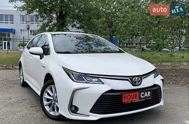 Седан Toyota Corolla 2020 в 