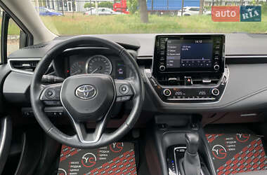 Седан Toyota Corolla 2020 в 