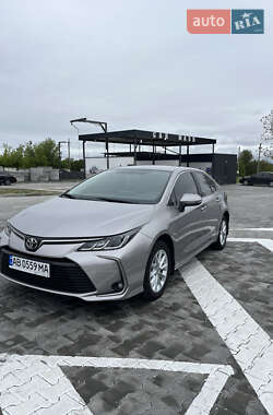 Седан Toyota Corolla 2021 в 