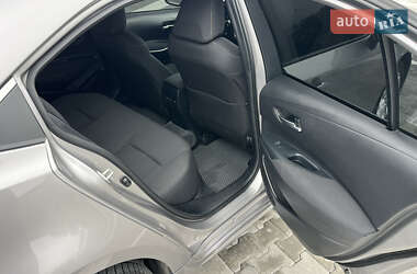 Седан Toyota Corolla 2021 в 