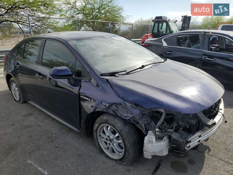 Седан Toyota Corolla 2020 в Киеве
