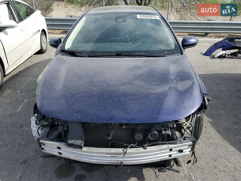 Седан Toyota Corolla 2020 в Киеве