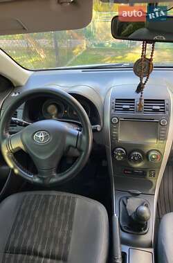 Седан Toyota Corolla 2008 в 