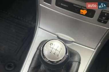 Седан Toyota Corolla 2010 в 
