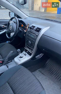 Седан Toyota Corolla 2006 в 