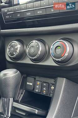 Седан Toyota Corolla 2015 в 