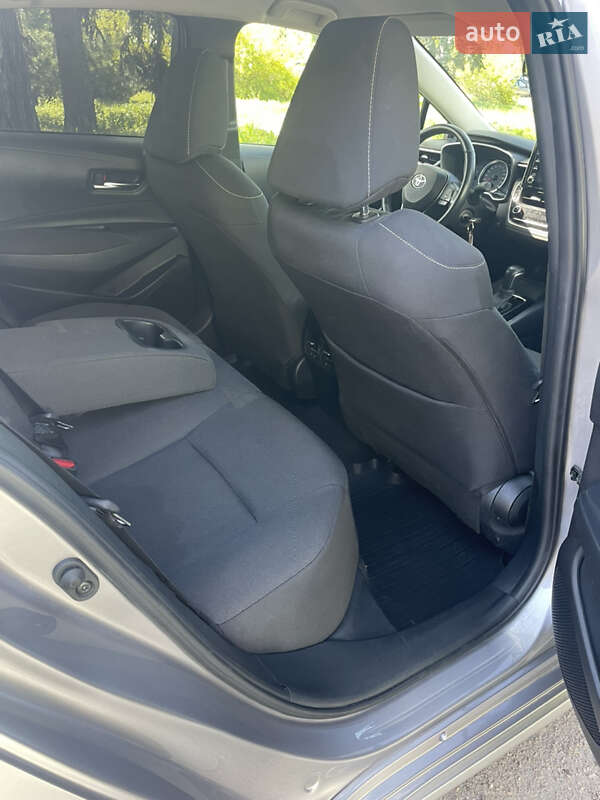 Седан Toyota Corolla 2019 в Киеве
