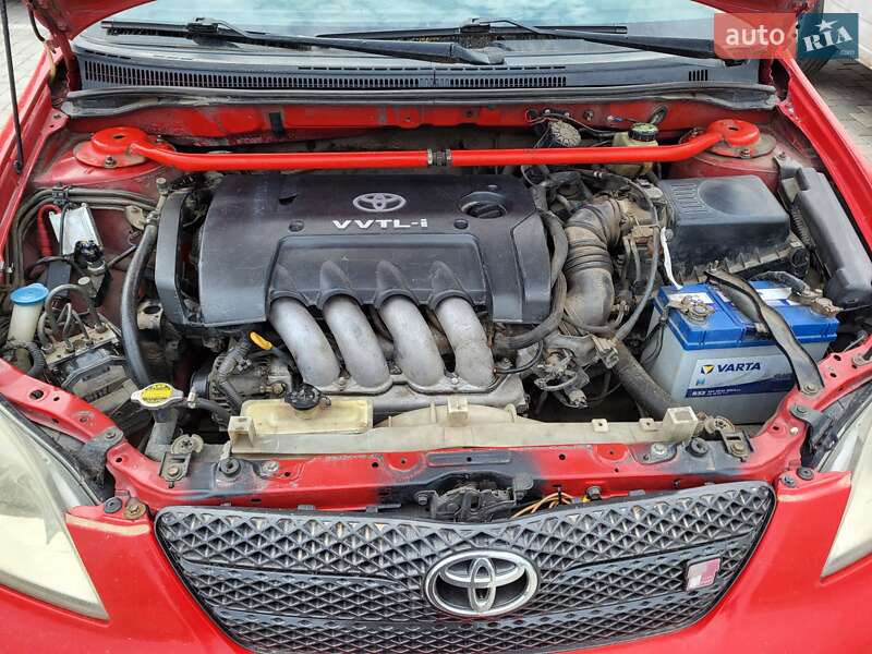 Хэтчбек Toyota Corolla 2003 в Черкассах