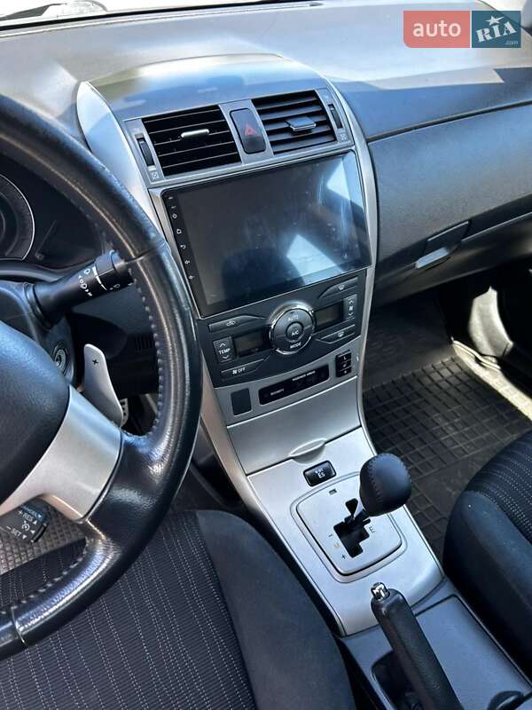 Седан Toyota Corolla 2008 в Одесі