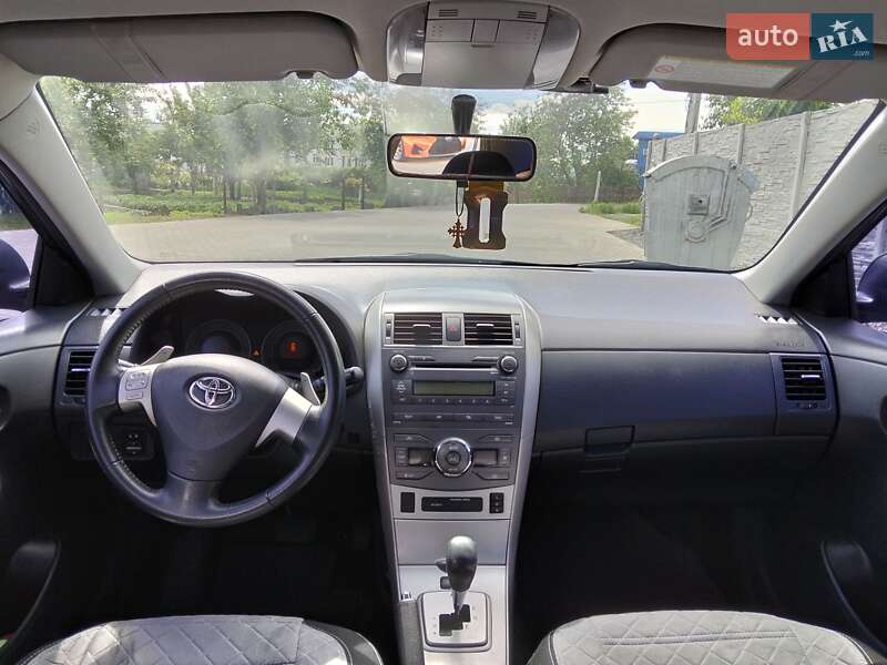 Седан Toyota Corolla 2008 в Білій Церкві