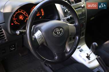 Седан Toyota Corolla 2008 в 