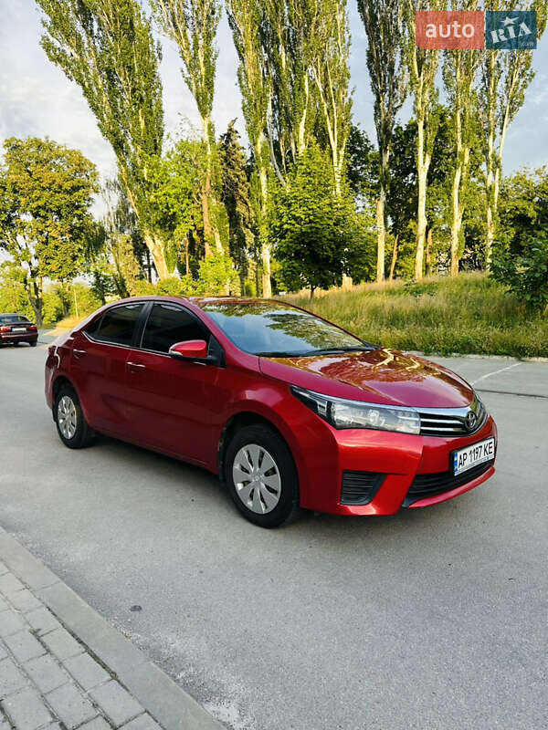 Toyota Corolla 2013