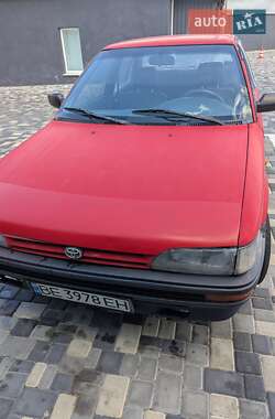 Седан Toyota Corolla 1991 в 