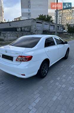Седан Toyota Corolla 2012 в 