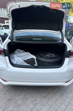 Седан Toyota Corolla 2020 в 