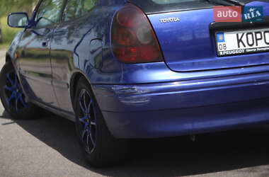 Хэтчбек Toyota Corolla 1998 в 