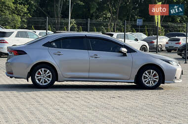 Седан Toyota Corolla 2020 в 