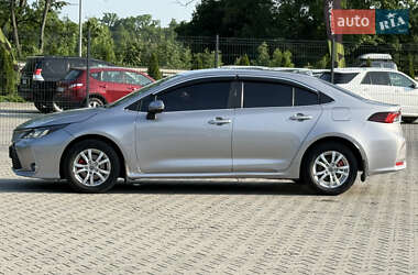 Седан Toyota Corolla 2020 в 