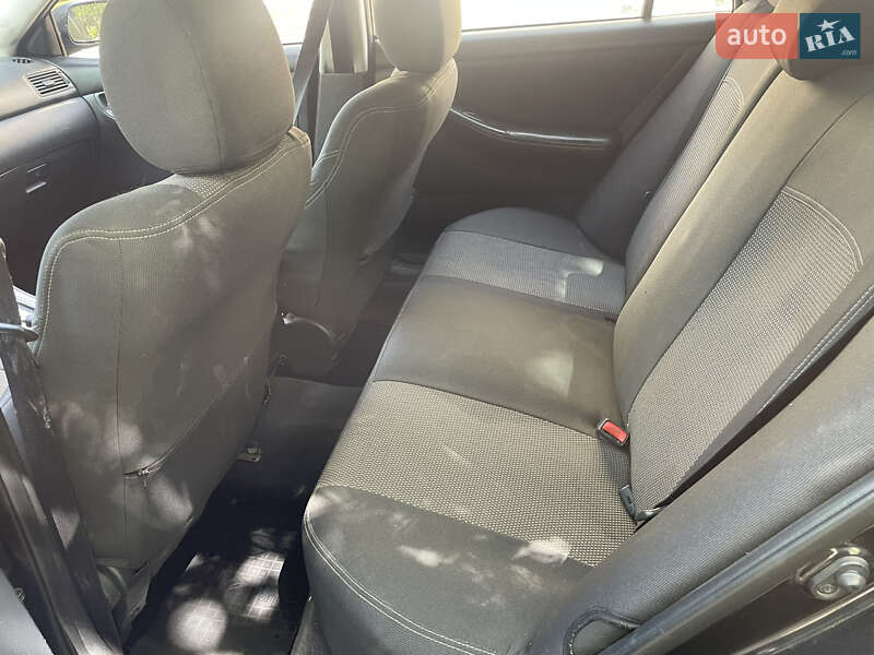 Седан Toyota Corolla 2006 в Одесі