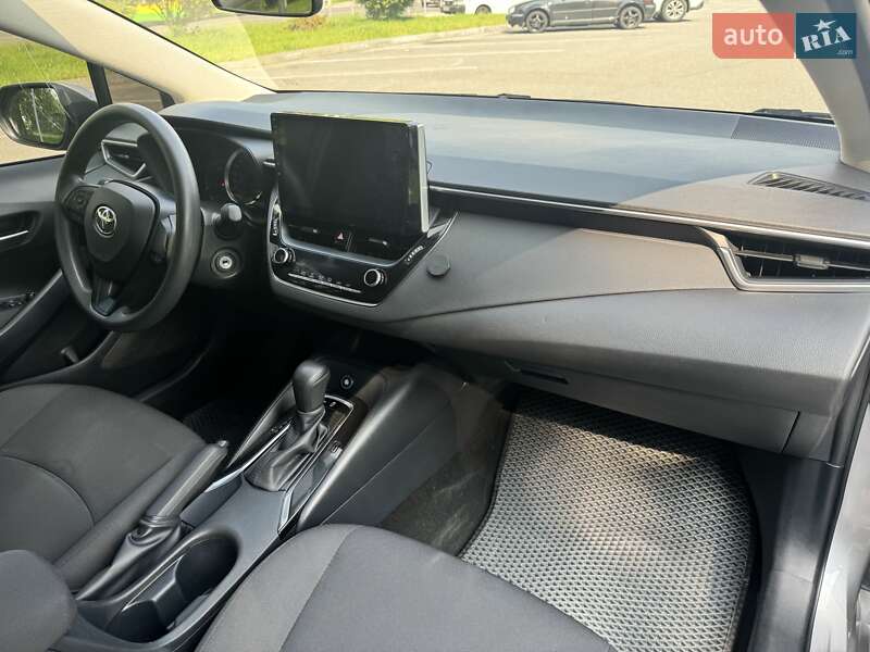 Седан Toyota Corolla 2020 в Виннице