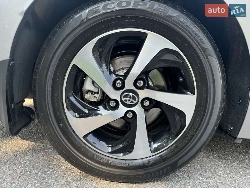 Седан Toyota Corolla 2020 в Виннице