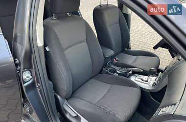 Седан Toyota Corolla 2010 в 