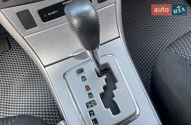Седан Toyota Corolla 2010 в 