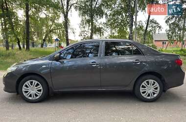 Седан Toyota Corolla 2008 в Охтирці