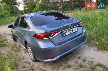Седан Toyota Corolla 2019 в 