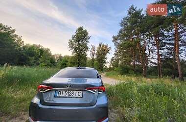 Седан Toyota Corolla 2019 в 