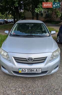 Седан Toyota Corolla 2007 в Ужгороді