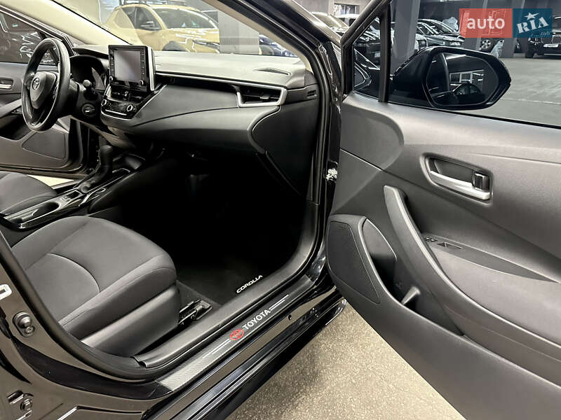 Седан Toyota Corolla 2020 в Харькове