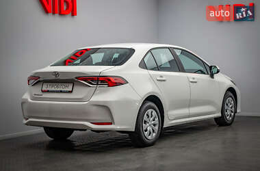 Седан Toyota Corolla 2021 в 