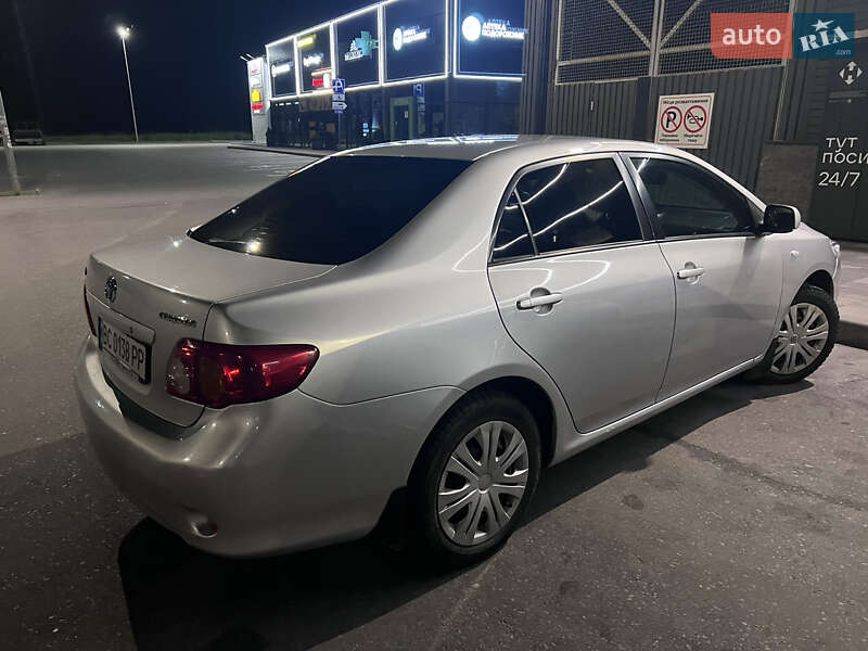 Toyota Corolla 2008
