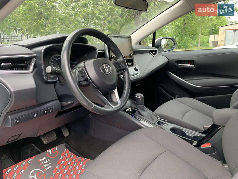 Седан Toyota Corolla 2020 в Києві